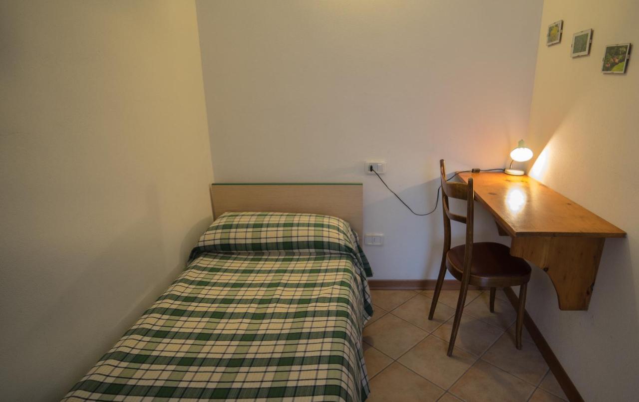Casa Al Portico Apartment เปียเว ดิ เลโดร ภายนอก รูปภาพ